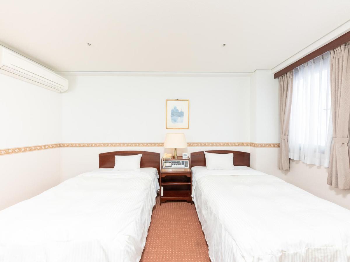 Amuze Hotel Sakuragicho Toyama Station Esterno foto